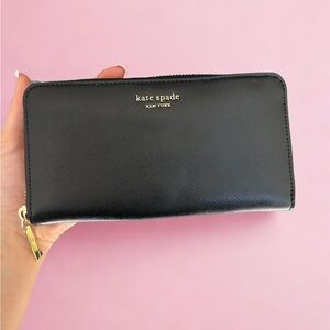 NWT Kate Spade New York | Black Zip-Around Wallet